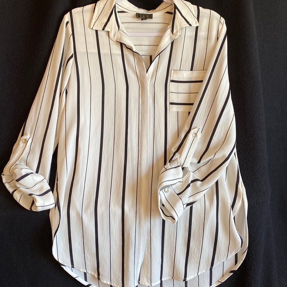 OLM Long dress shirt medium great condition